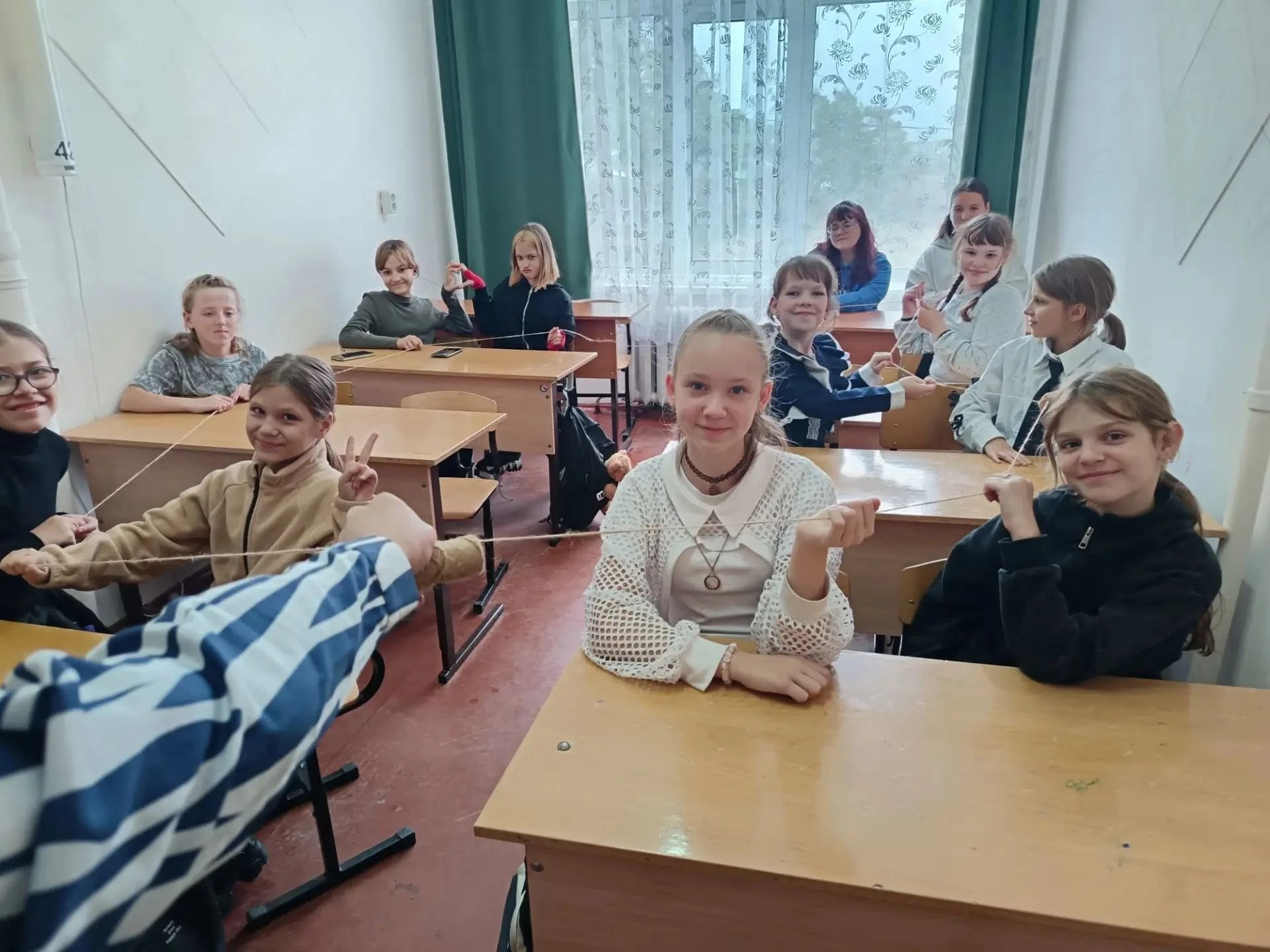 🌈 Необычный классный час прошел в школе с. Васильевка. Пятиклассники почувствовали себ...