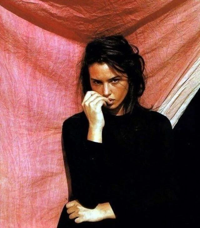 Моника Беллуччи, 1990 год