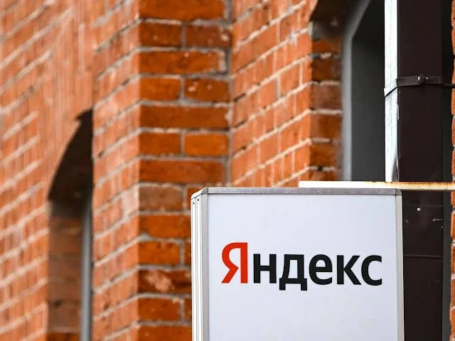 ⚠️ Атаки на дата-центры «Яндекса» парализовали рекламный рынок, доставку и даже произво...