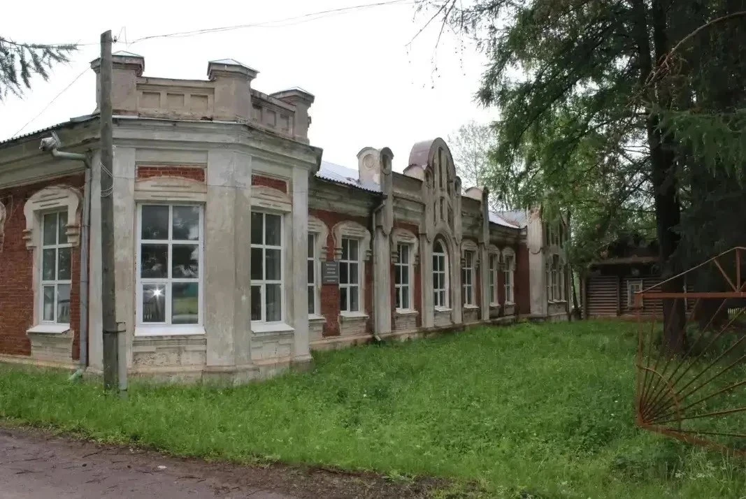 🚧 В Прикамье ищут инвесторов для ремонта двух объектов культурного наследия