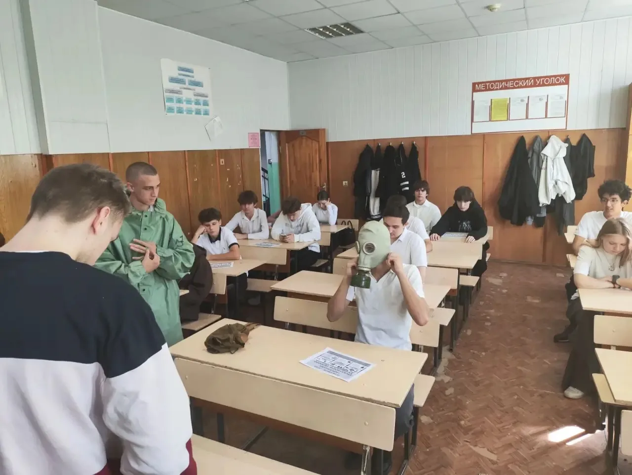 Преподаватель Уракчеев Р.Р. провёл Всероссийский урок безопасности, приуроченный ко Дню...