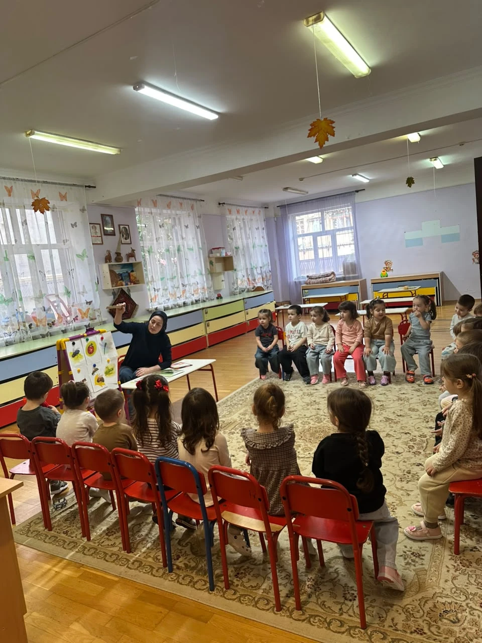 В младшей «В» группе прошло увлекательное занятие «Насекомые»! Ребята познакомились с б...