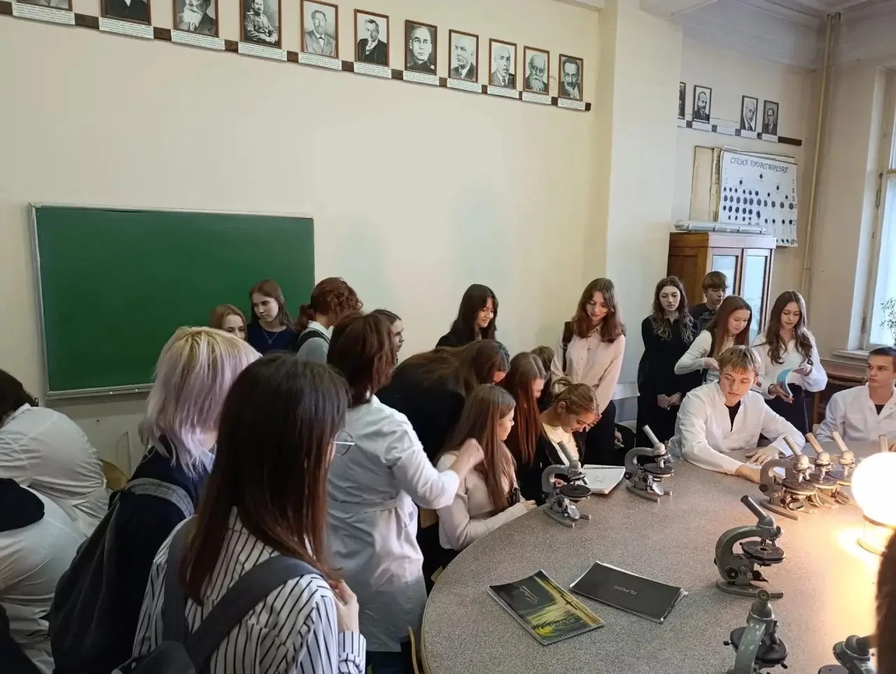 Продолжается активное сотрудничество нашей гимназии с Ивановским государственным медици...