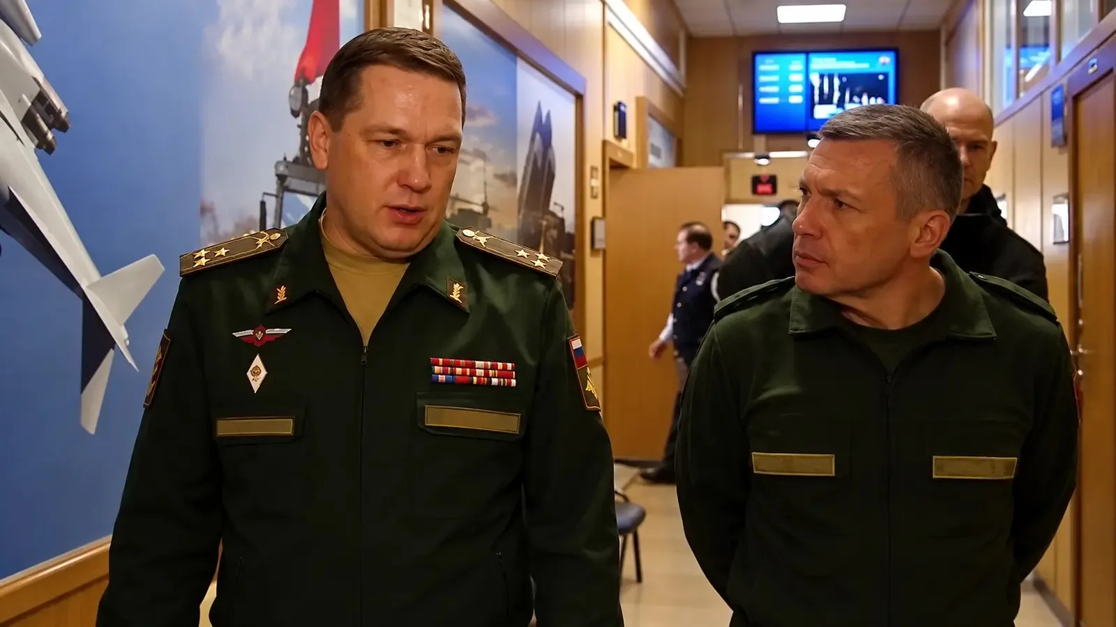 Горячая линия по вопросам военной службы по контракту заработала в Москве