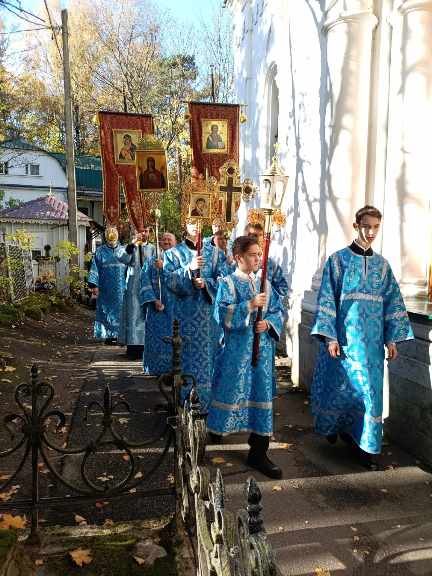 Крестный ход в Престольный праздник.