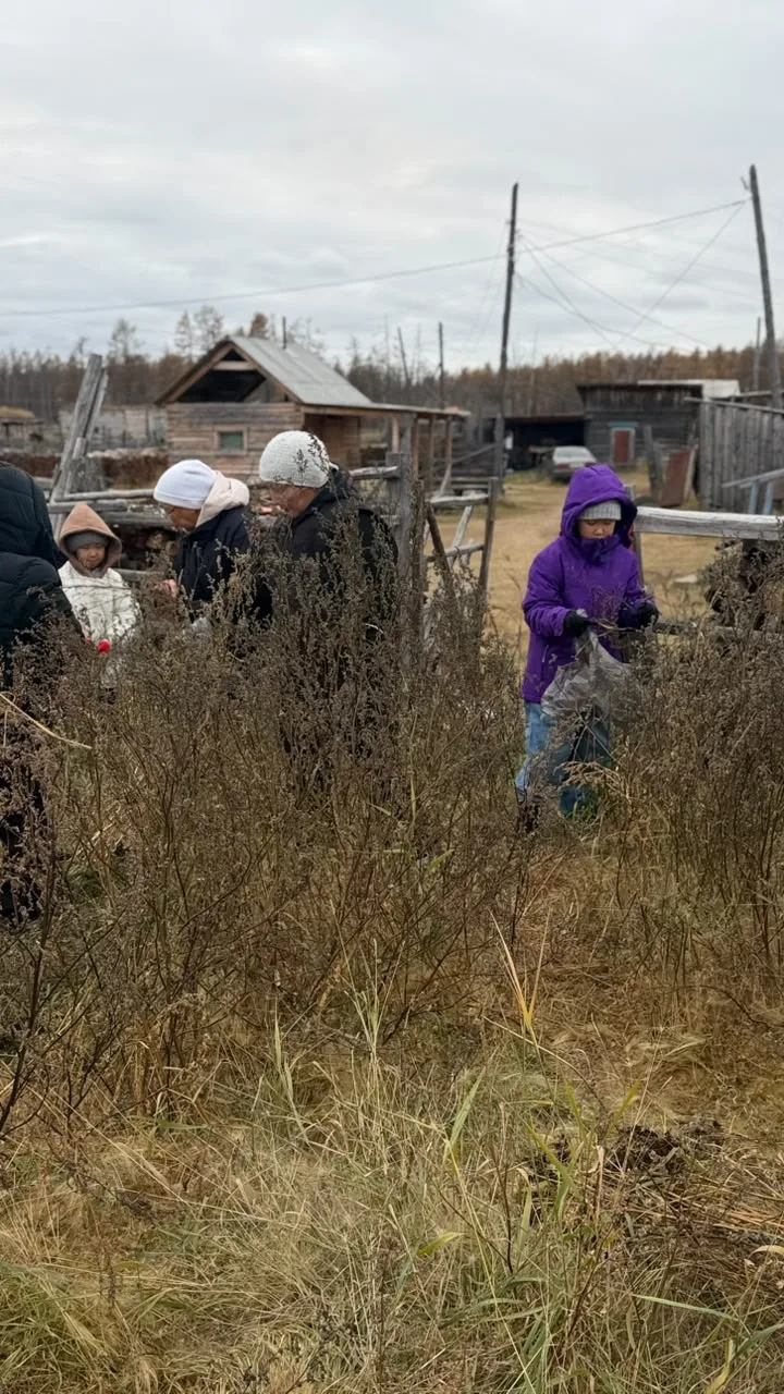 В Международный день пожилых людей ученики и учителя МБОУ “Магасская ООШ” провели акцию...