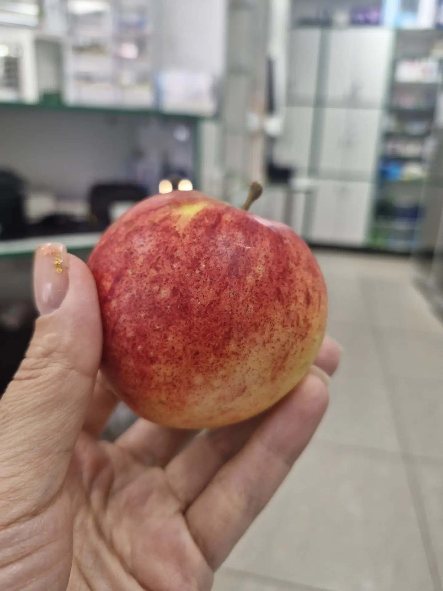 С утра угощают покупатели🤩