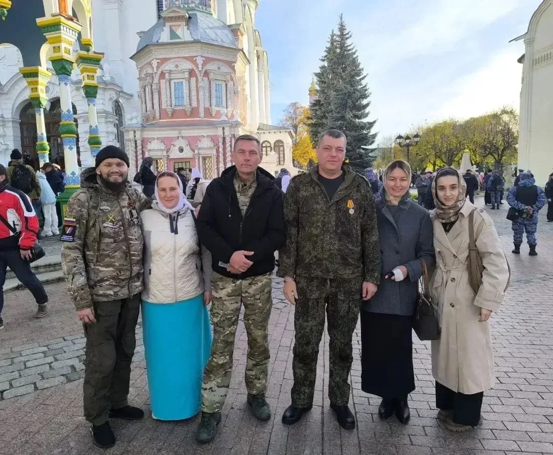 🕊 В день памяти преподобного Сергия Радонежского — социальные координаторы фонда рядом...