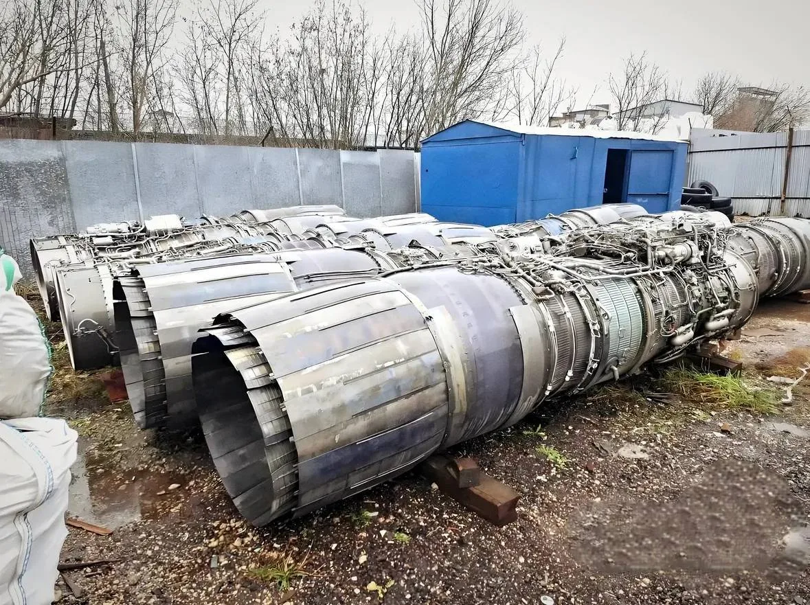 В Китае, на одной из площадок выставили в продажу 9 двигателей РД-33.