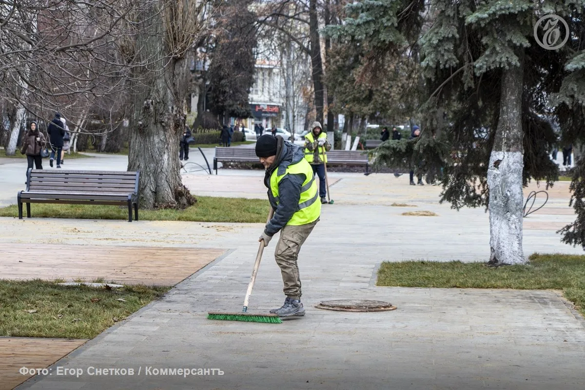 Благоустройство бульвара Карла Маркса в Воронеже завершат в конце ноября. Об этом на пр...