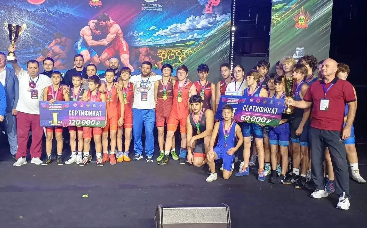 🏆 Двенадцать медалей привезли спортсмены спортивной школы с Кубка губернатора Краснода...