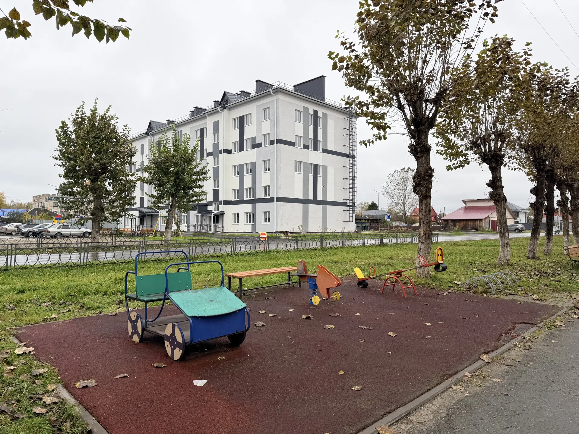 Новостройка на Кирова, 114 достроена, территория благоустроена. Выдача ключей новосёлам...