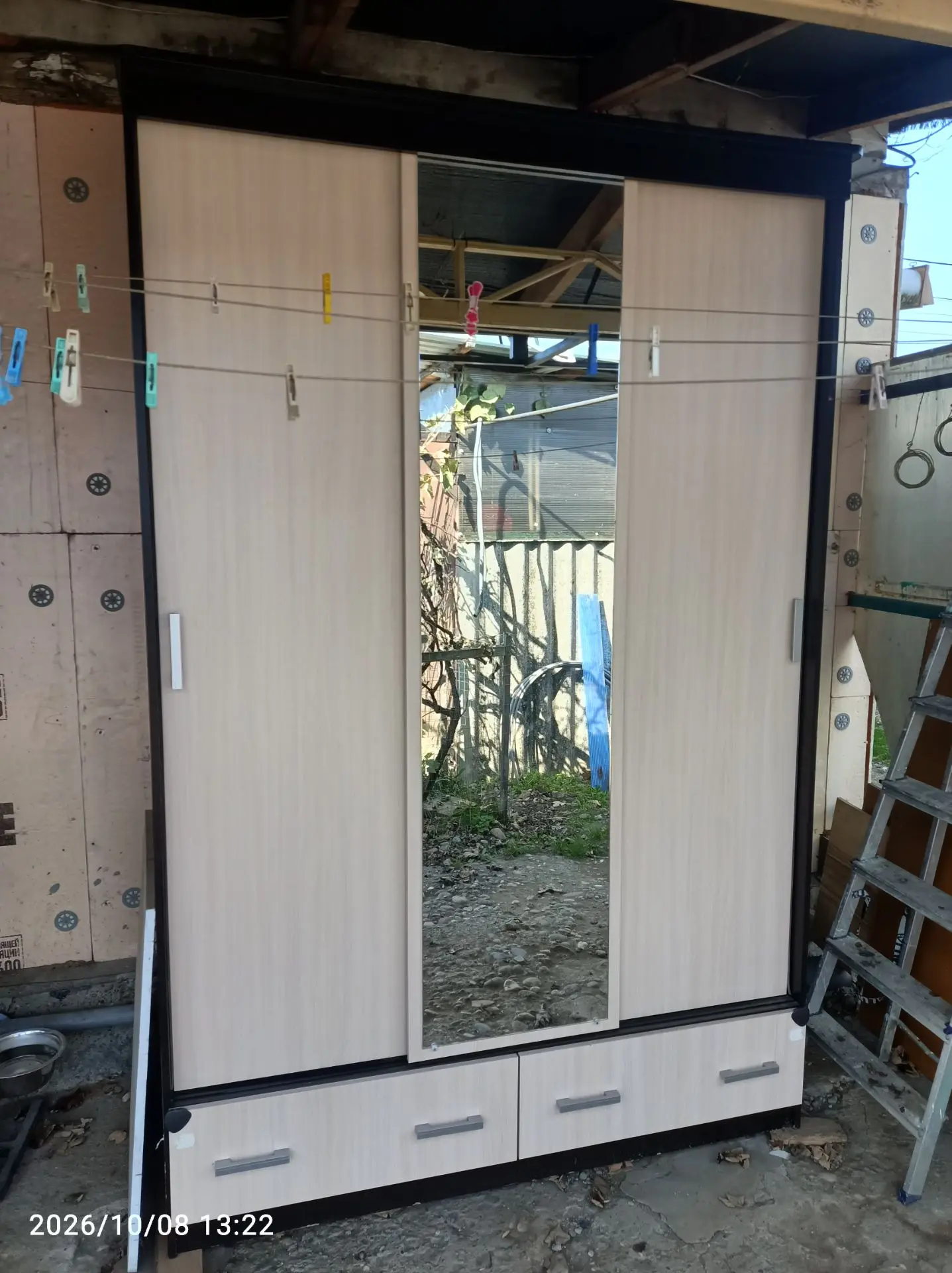 Шкаф купе 1500/600/2300 бу. 4000р. Апшеронск +79649143973