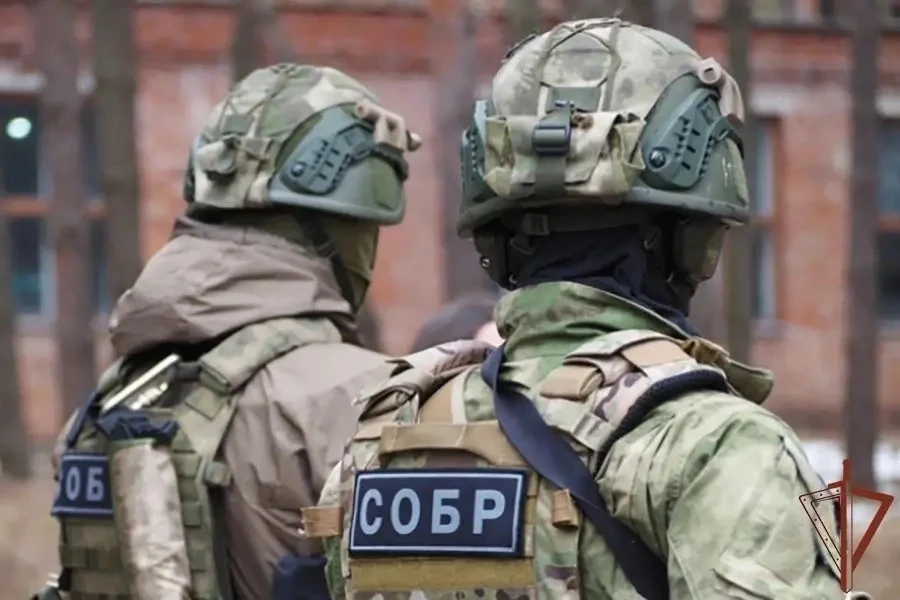В Дагестане при силовой поддержке Росгвардии пресечён факт незаконного хранения оружия ...