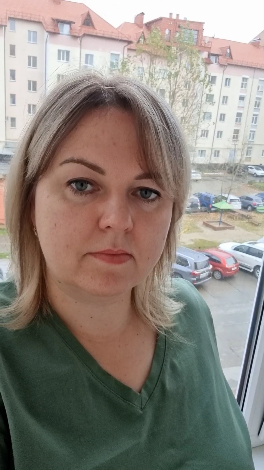 Дорогие зрители, всем доброе бодрое утро! Хорошего нам всем четверга!