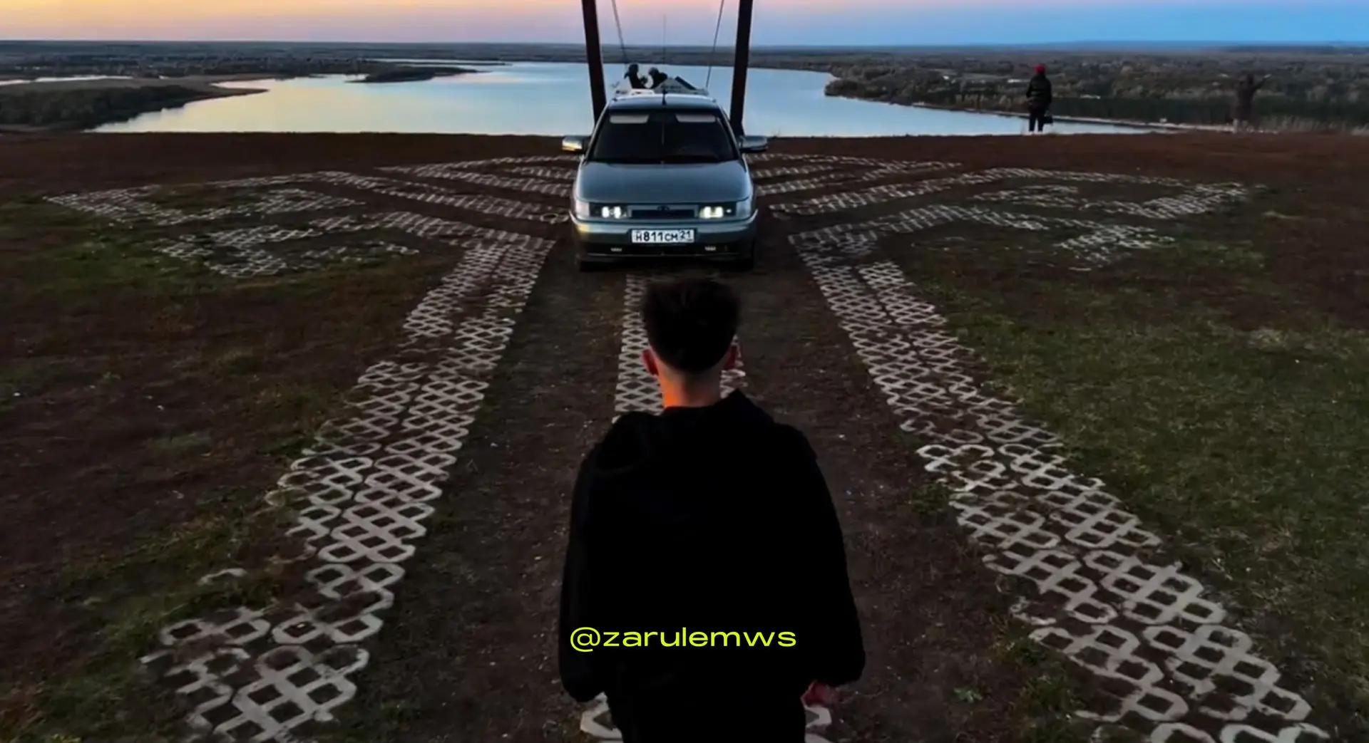 Хроники параллельной вселенной: новая серия выходок от #н811см21