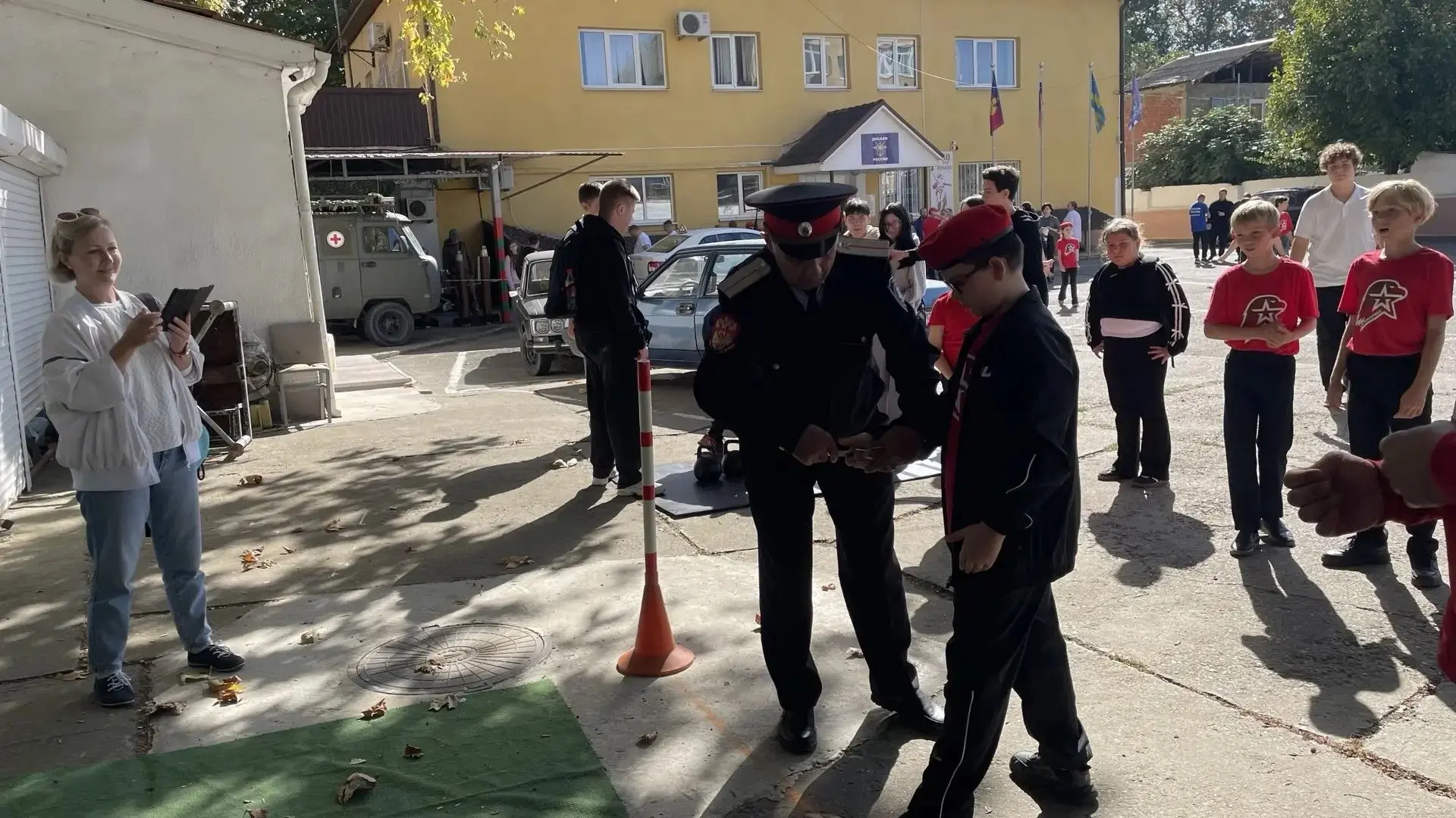 🎖️ День открытых дверей в ДОСААФ: от 3D-принтеров до автомата Калашникова!