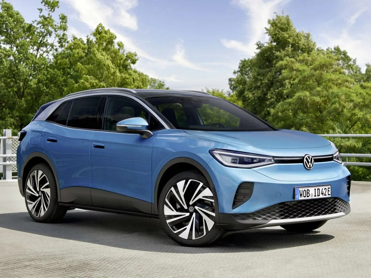 Немецкое качество продолжает пике - Volkswagen не советует заряжать кроссоверы ID. 4 св...