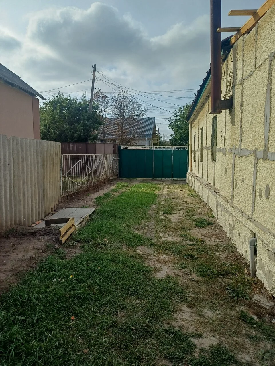 Продам 1/2 дома, 40 м², участок 8 соток, в Старобельске, ул. Трудовая, 59