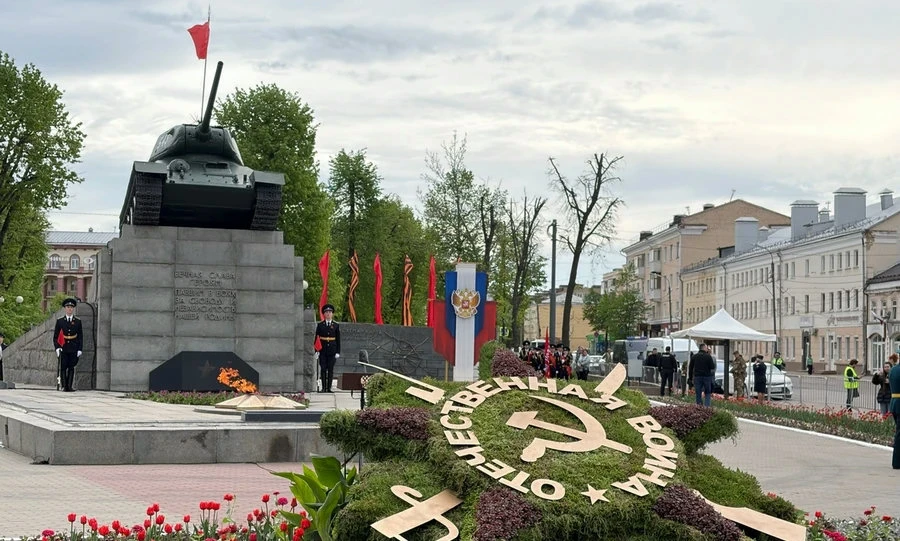 В Орле до 1 октября 2027 года ограничат движение около сквера Танкистов