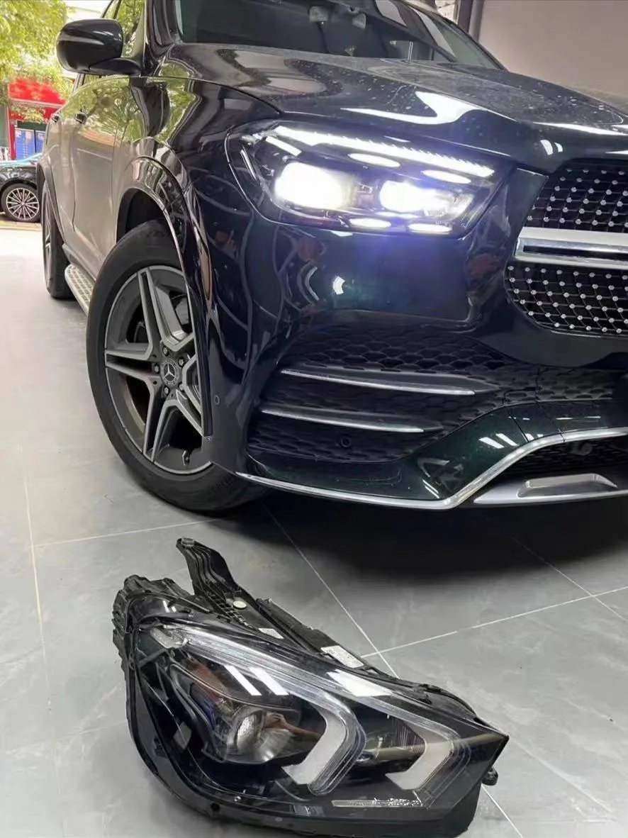 Mercedes GLE 350 / GLE 400 / GLE 450 / GLE (W167) — многолучевые геометрические фары.