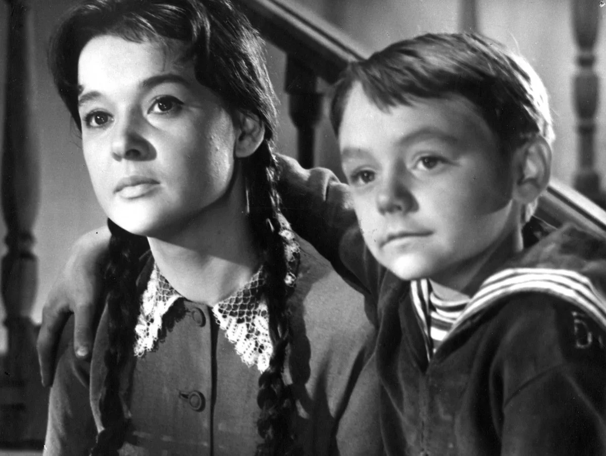 Режиссер фильма «Балтийское небо» 1960 года Владимир Венгеров рассказывал, что когда Лю...
