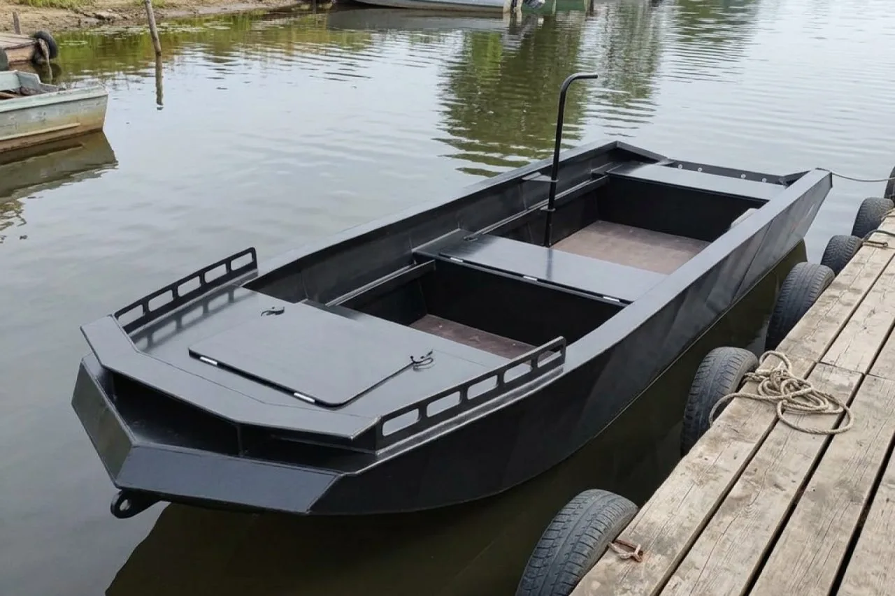 GOONCH 460 mud — крепкая основа для тех, кто выбирает моторную лодку с пластиковым корп...