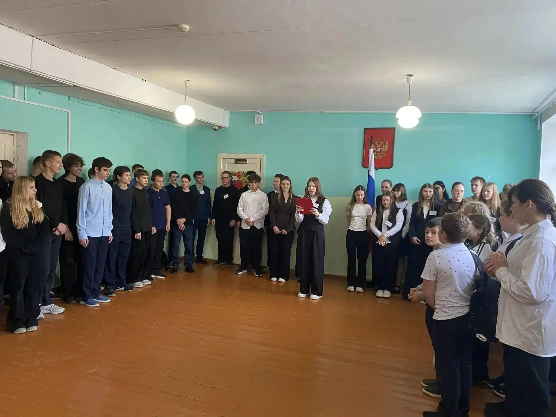 Сегодня в нашей школе прошел традиционный День самоуправления. Утро началось с торжеств...