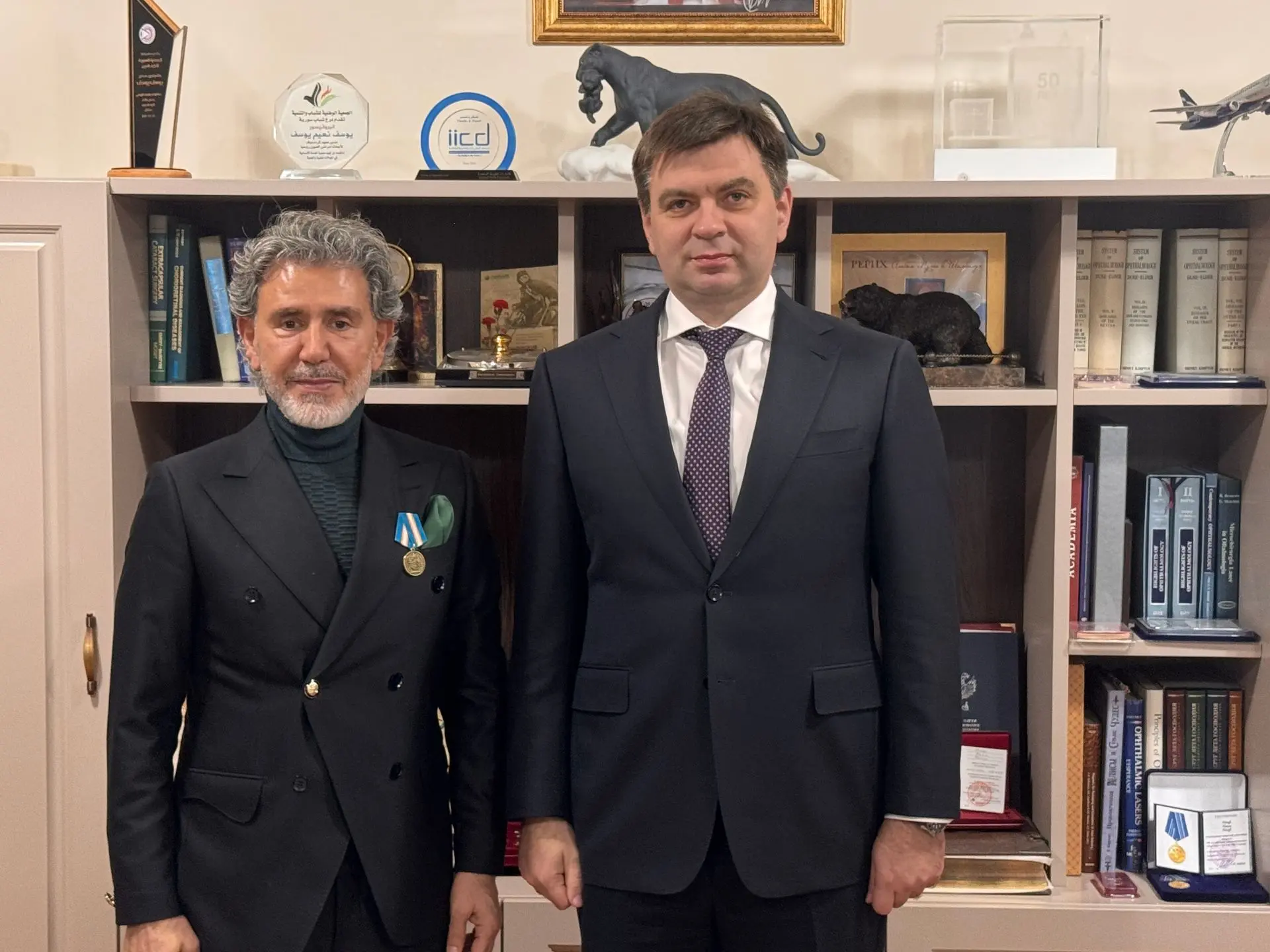 🤝 Институт Краснова и МЧС России: вместе помогаем тем, кто спасает других