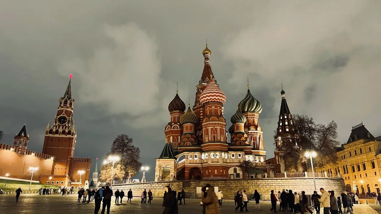 ✨ Доброе утро, жители округа! Желаем вам хорошего дня!