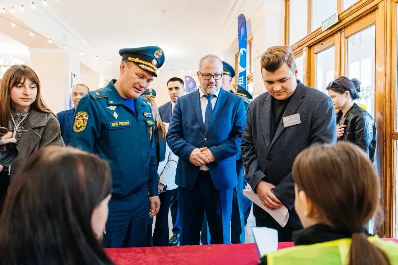 Готовность сил и средств гражданской обороны Липецка проверили главный спасатель регион...