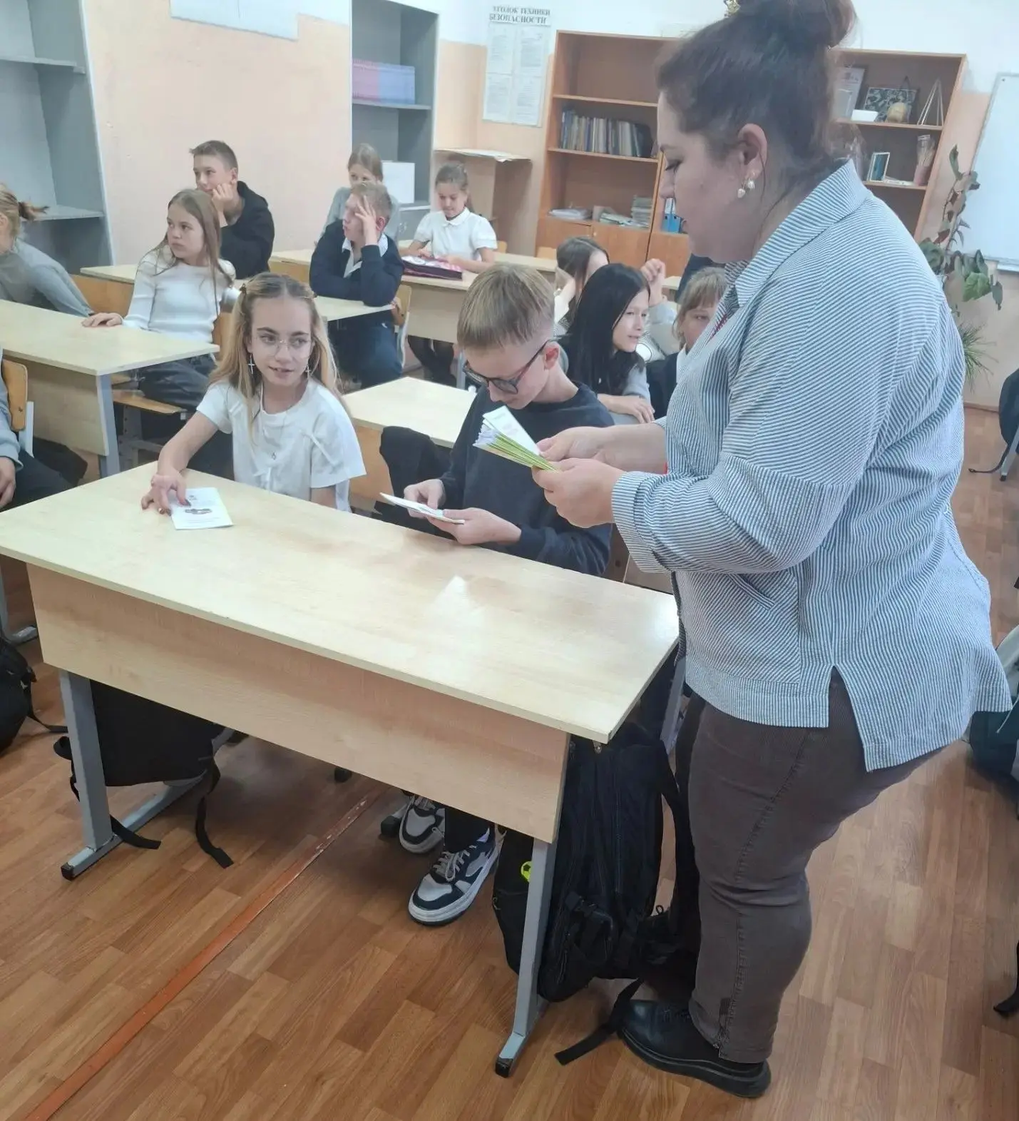 В рамках профилактической операции «Огонь и дети» специалисты по работе с семьёй отделе...