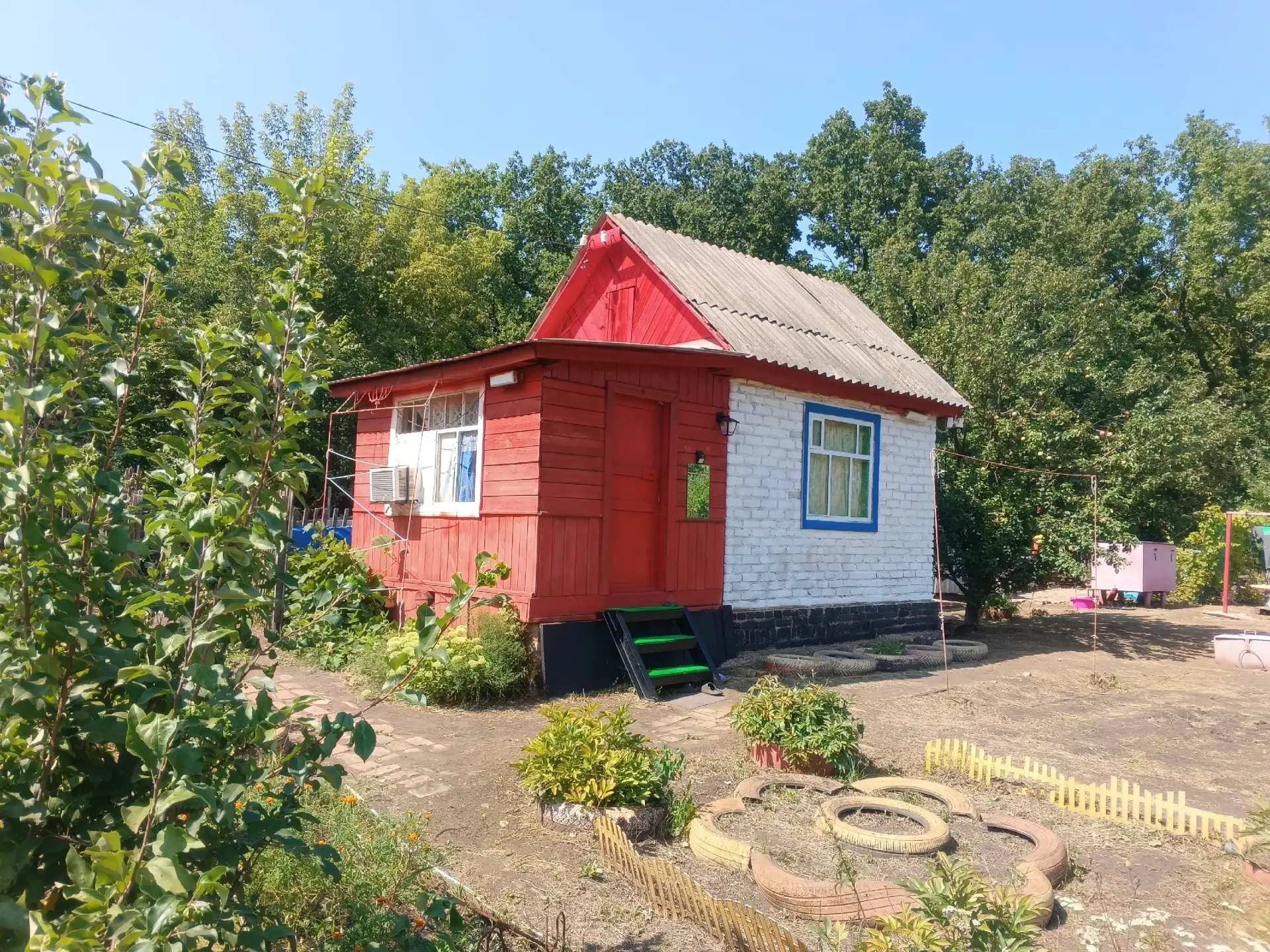 Продаётся от собственника, дача город Бузулук, за рекой Самара, общество охраняемое люб...