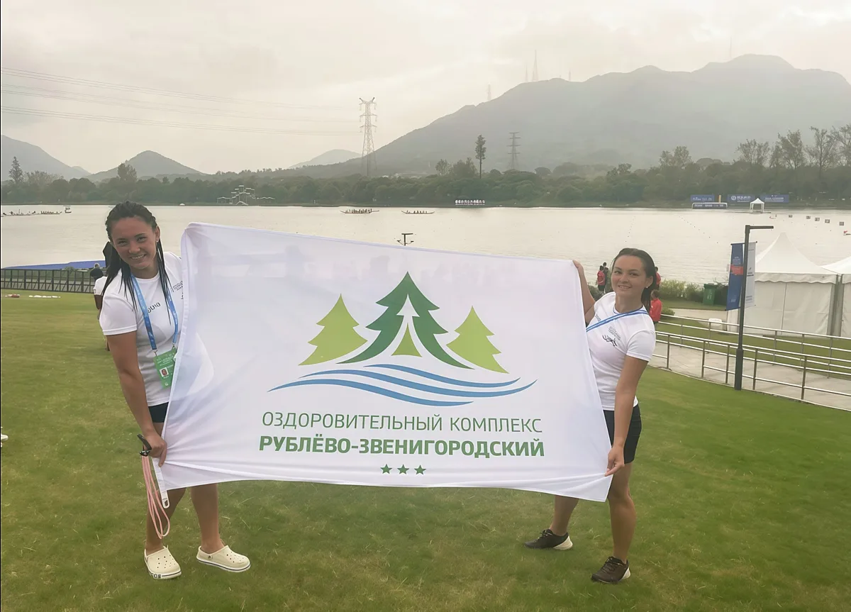 Наши коллеги, организаторы сплавов на сапбордах и лодке «Дракон» zvensplav.ru — на Чемп...