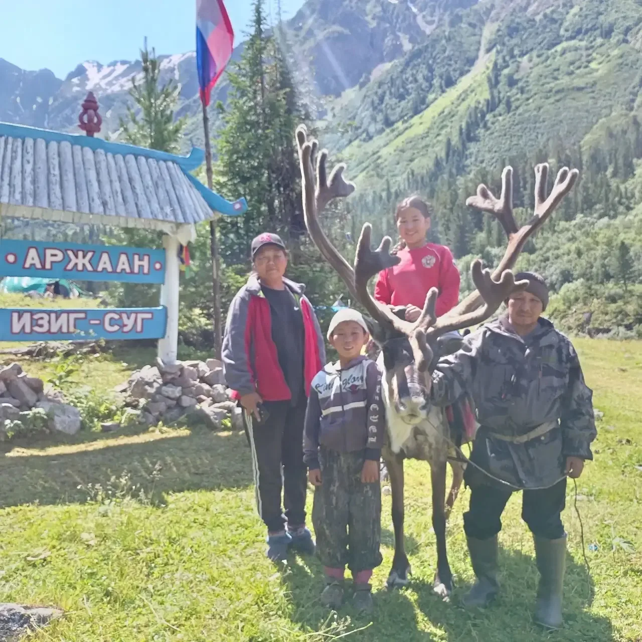 🦌 Мой папа — оленевод. И для меня это не просто профессия, а целая вселенная.