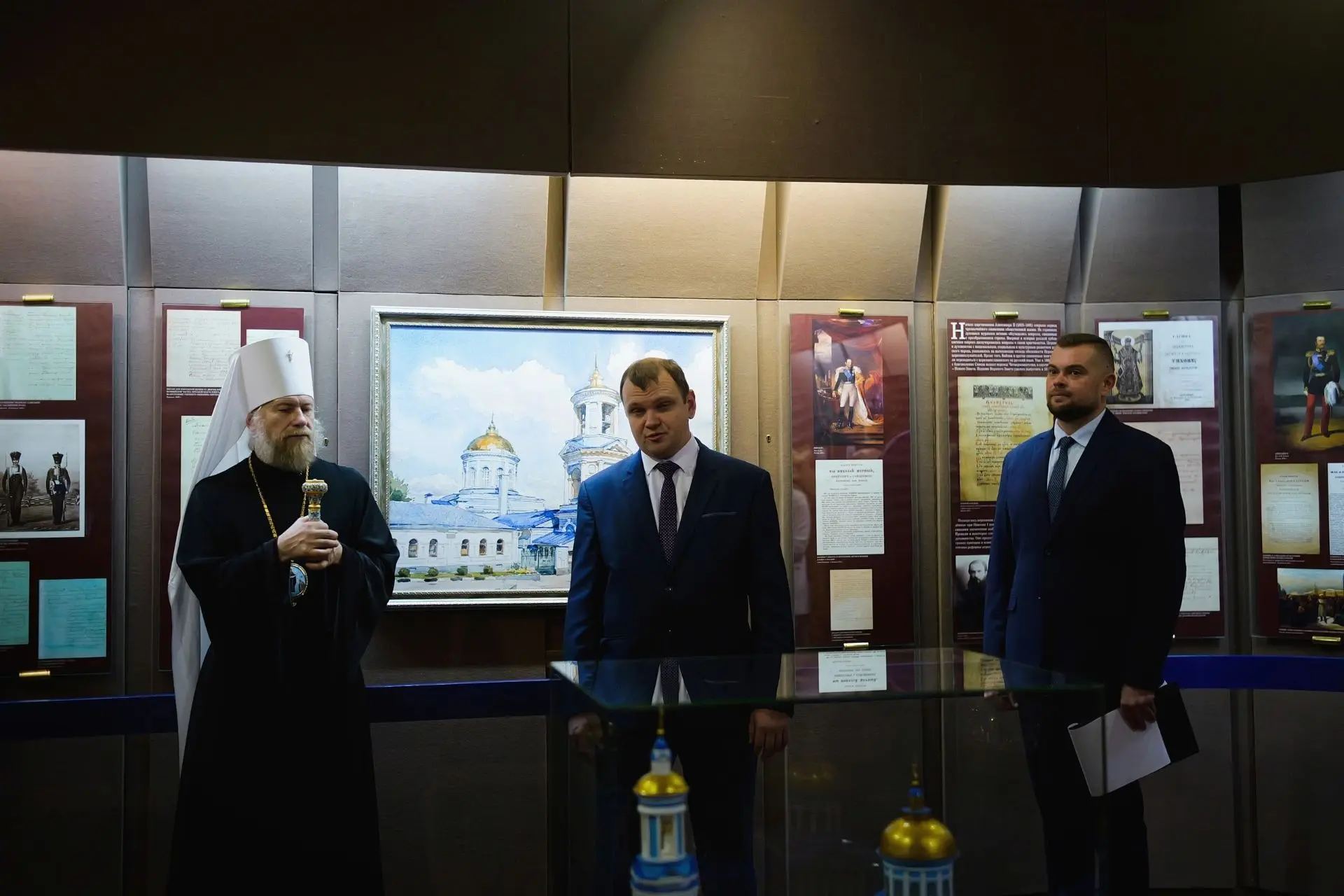 «Покровский собор: вехи истории»:  в Краеведческом музее открылась историко-документаль...