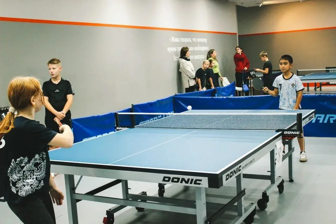 🏓 Принял участие в открытии второго командного первенства школ города Курска в центре ...