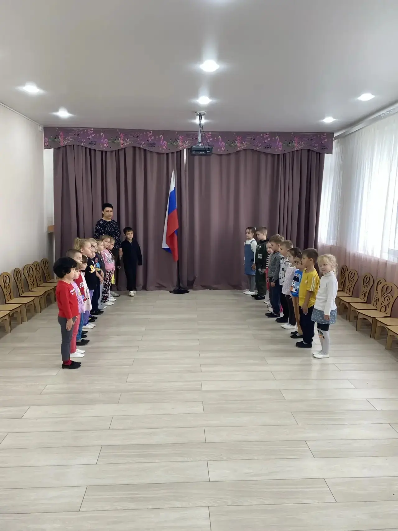🇷🇺В старшей-подготовительной группе состоялось важное и трогательное событие — торжес...