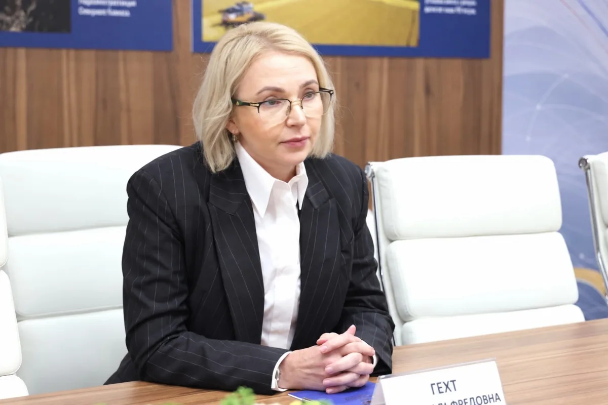 Меньше недели назад вместе с заместителем Председателя Правительства России Александром...
