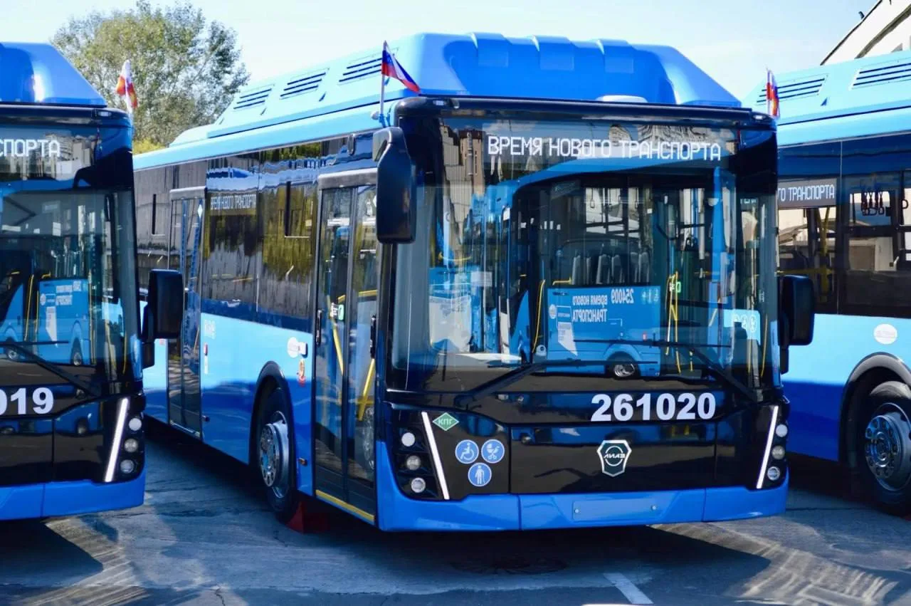 В Севастополе появились новые автобусы