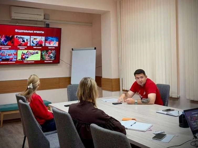 ⭐️ Встреча с директором Центра социальной постинтернатной адаптации