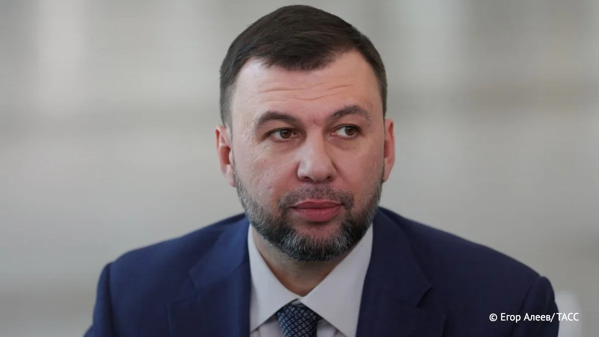 Желающие переселиться из подконтрольных ВСУ городов ДНР могут добраться в Донецк через ...