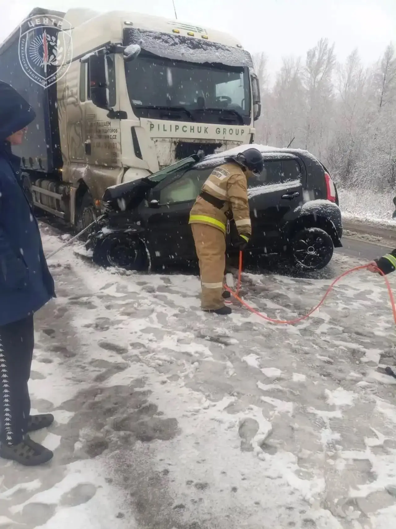 На 1165 километре федеральной трассы "Амур" в районе поселка Чалганы произошло ДТП.