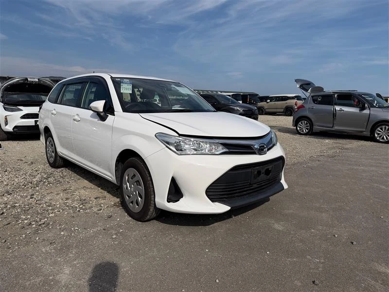 Toyota Corolla Fielder 2018.08 г.в. #fielder