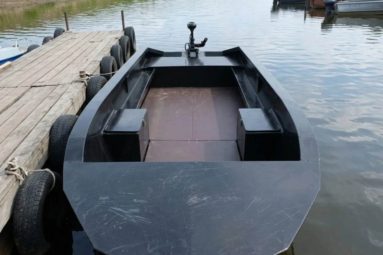 Ищете моторную лодку из ПНД для своих маршрутов? GOONCH 370 от «Гунч» стоит рассмотреть...