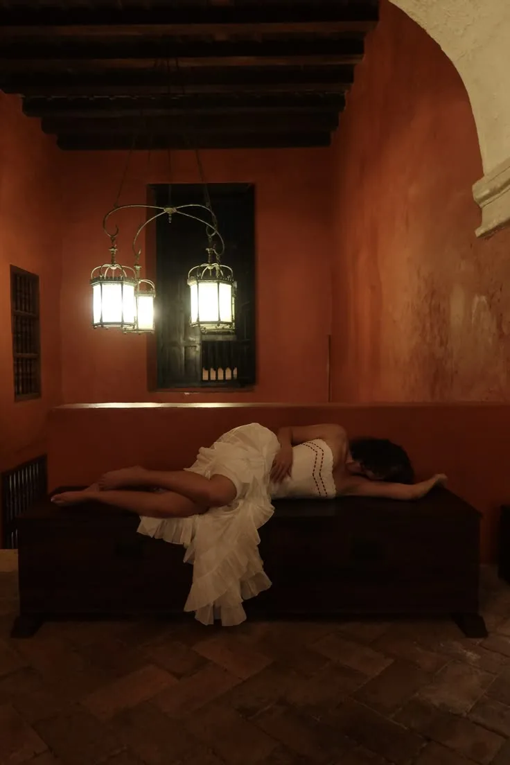 Понедельник - день тяжелый. Желаем на этот вечер тишины и покоя💆🏻‍♀️🛀