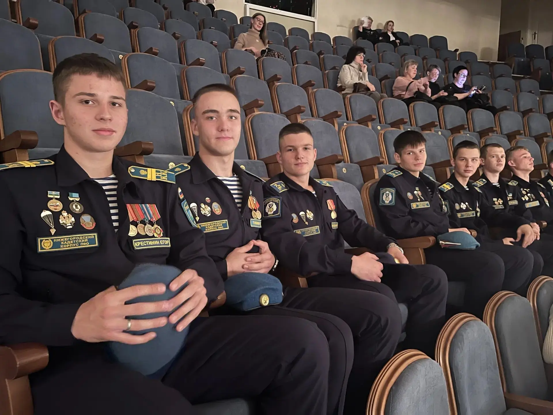 ТЕАТР, ЧЕХОВ И РАЗМЫШЛЕНИЯ О ГЛАВНОМ 🎭