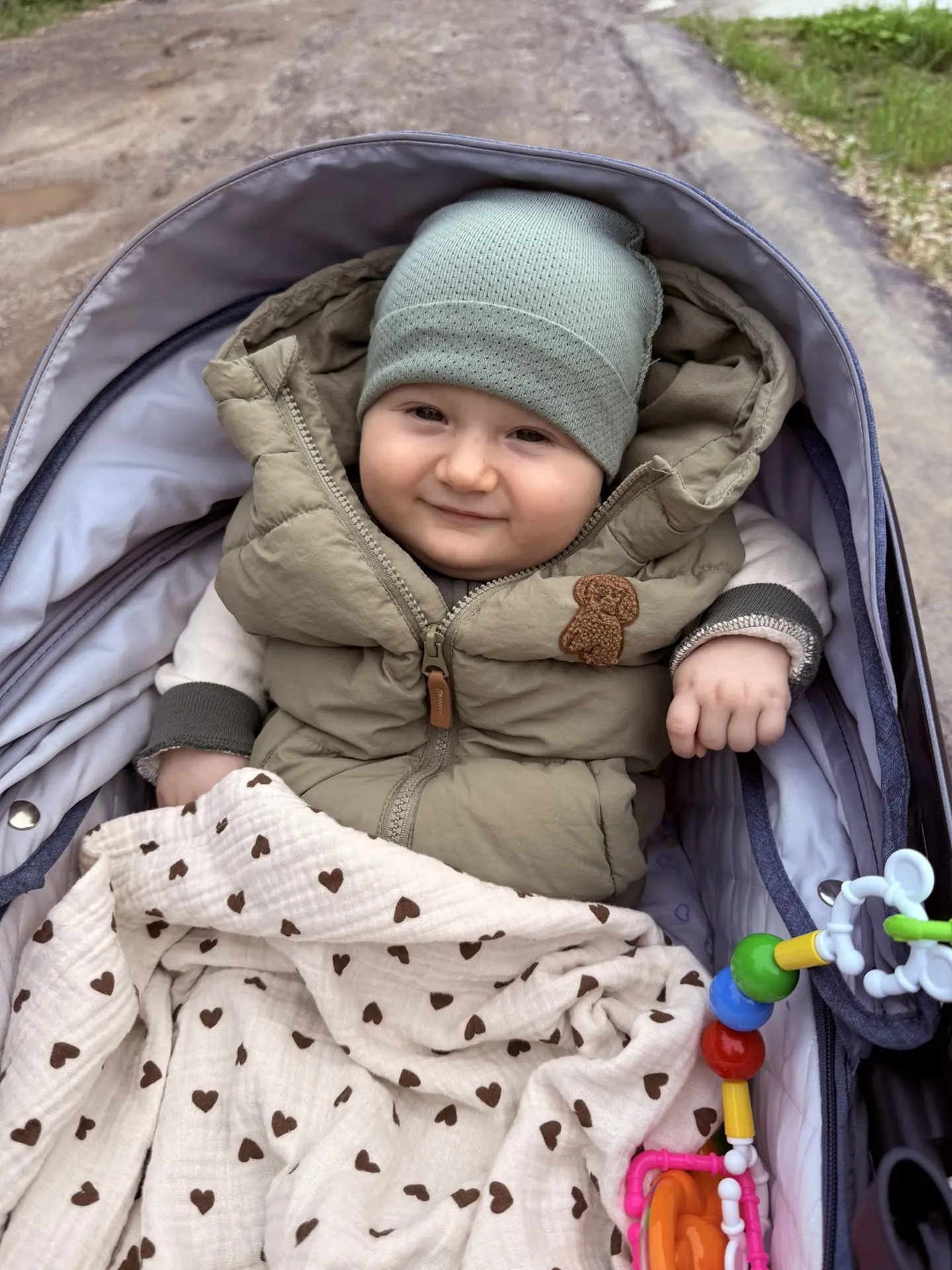 Привет всем от Ани и Богдана 👩‍🍼🤭 На связи эндокринолог с 9-месячным малышом 👶 Сего...