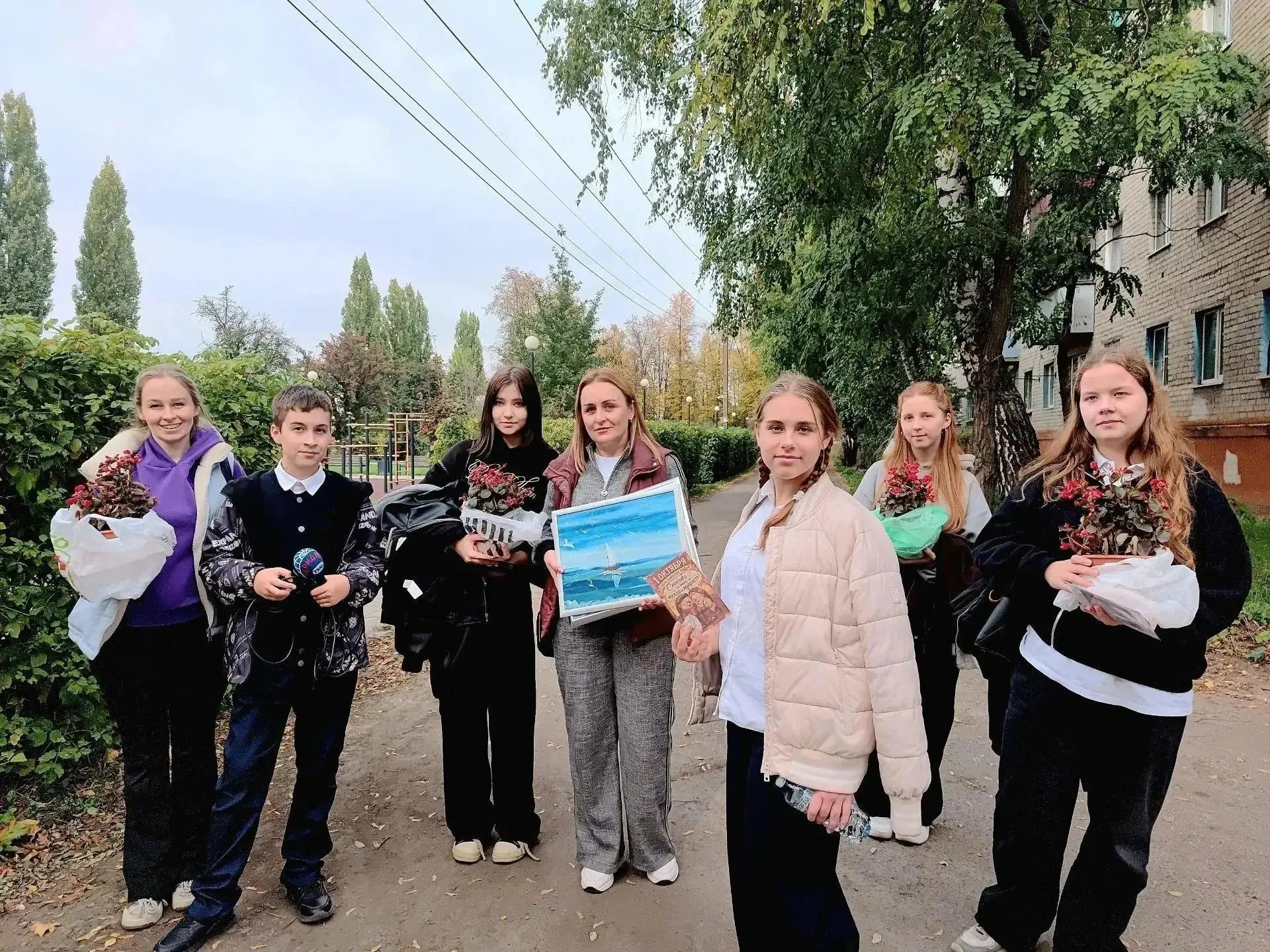 В декаду пожилых людей прошла добровольческая акция  «С открытым сердцем и добрым словом»
