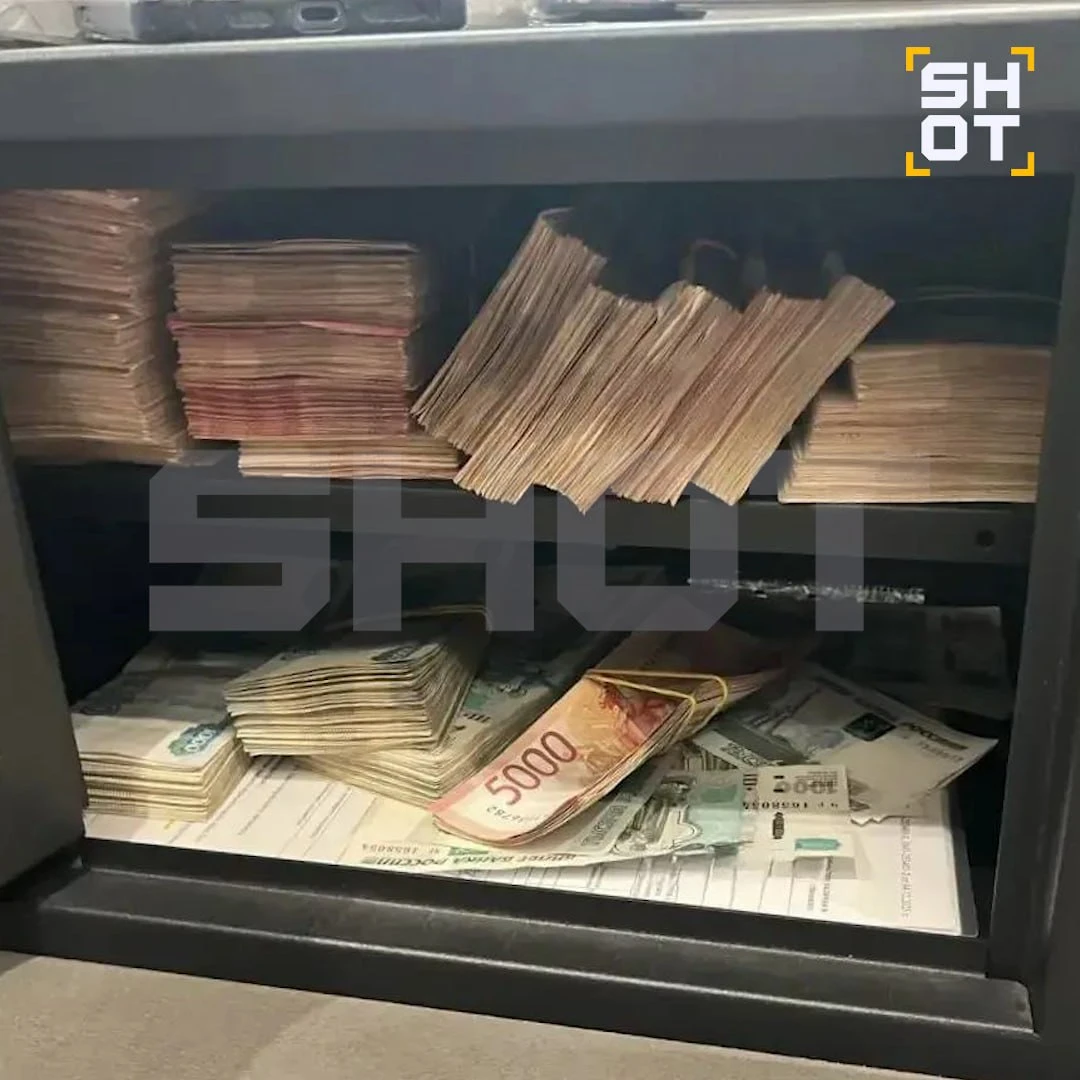 Сотрудников таможенной службы задержали за махинации со списанием утильсбора за автомоб...